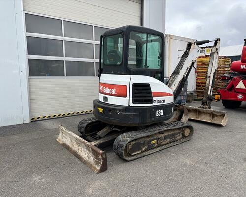 Pásové rypadlo / bagr / Bobcat E35, hmotnost 3.4 t