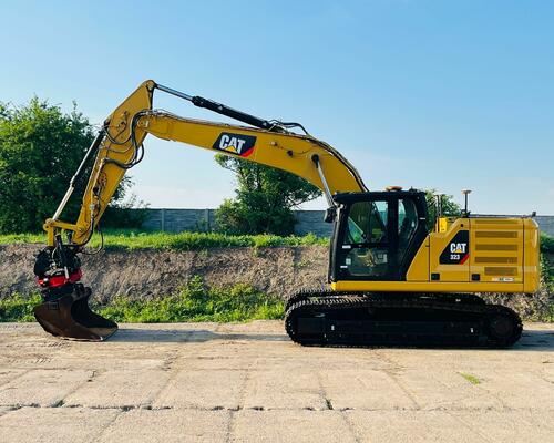 Pásové rypadlo Caterpillar 323 (Možnost leasingu)