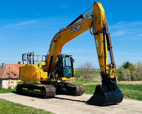 Pásové rypadlo JCB 220 XL (Možnost leasingu)