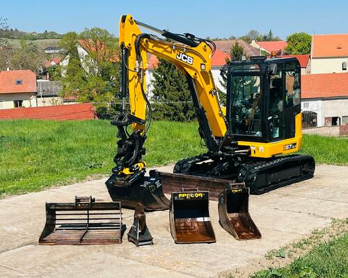 Pásové rypadlo JCB 67C-1 (Možnost leasingu)