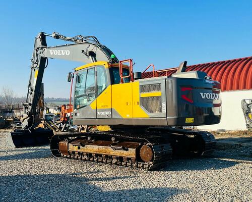 Pásové rypadlo Volvo EC220EL (Možnost leasingu)