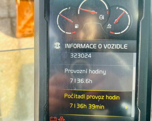 Pásové rypadlo Volvo EC250EL (Možnost leasingu)