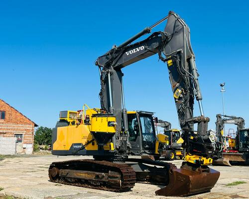Pásové rypadlo Volvo EC300EL (Možnost leasingu)
