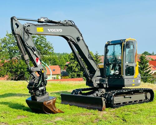Pásové rypadlo Volvo ECR88D (Možnost leasingu)