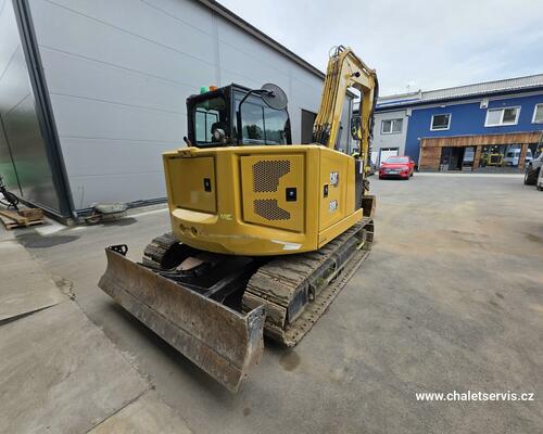 Pásový bagr CAT 308 CR, r.v. 2021, 3231 mth, TOP STAV