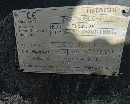 Pásový bagr HITACHI ZX225, r.v. 2019, 8300 mth