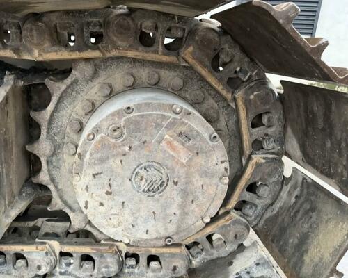 Pásový bagr JCB 220X L, rok výroby 2019, 3128 motohodin