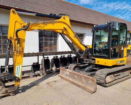 Prodej/pronájem JCB 85Z-1 model 2016 - hydr.svahovka
