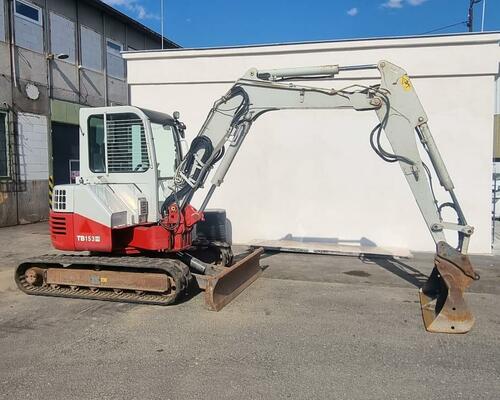 Takeuchi TB153FR