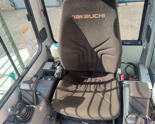Takeuchi TB153FR