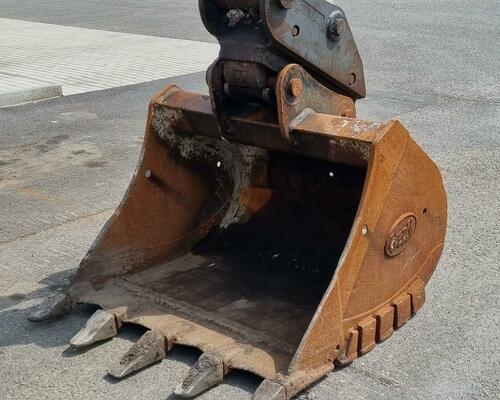Takeuchi TB2150R 16t