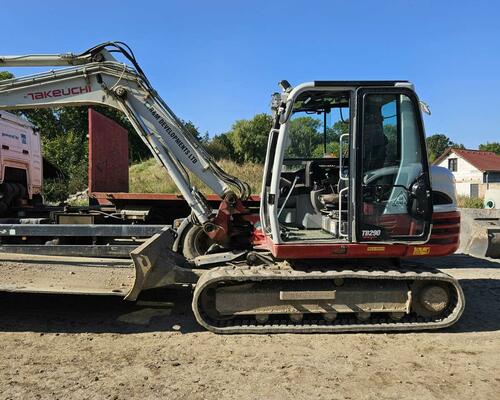  Takeuchi TB290