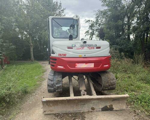  Takeuchi TB290