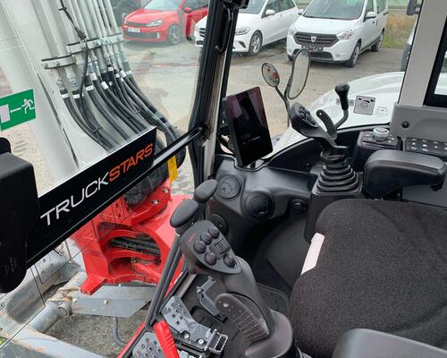 TAKEUCHI TB 370 - RV 2024 260 MTH PLNÁ TOVÁRNÍ ZÁRUKA