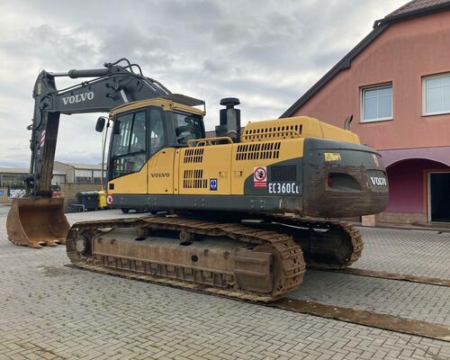 Volvo EC360CL