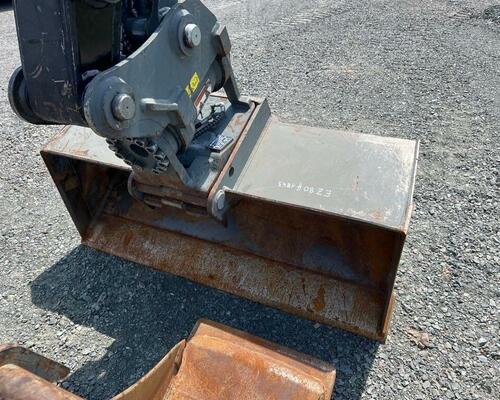 Wacker Neuson EZ 80 centrální mazání