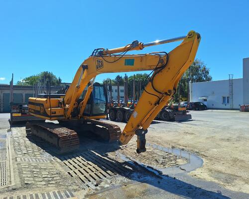 Pásový bagr JCB JS 210 L -