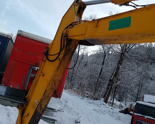 Pásový bagr JCB JS 210 L -