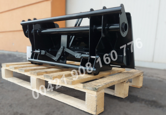 Adaptér EURO S, CAT,  bobcat, komatsu / EURO traktor, čelní nakladač, zetor, kubota, new holland, john deere Adaptér EURO S, CAT,  bobcat, komatsu / EURO traktor, čelní nakladač, zetor, kubota, new holland, john deere