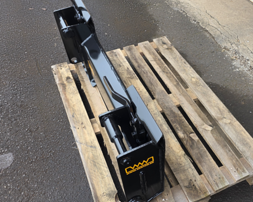 Adaptér, přechodová deska, redukce UNC na nářadí EURO, JCB, Bobcat, caterpillar