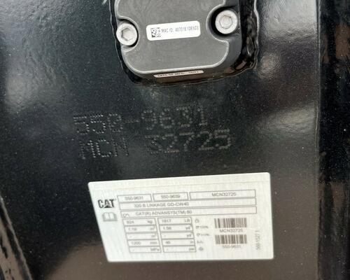 Caterpillar Podkopová lopata