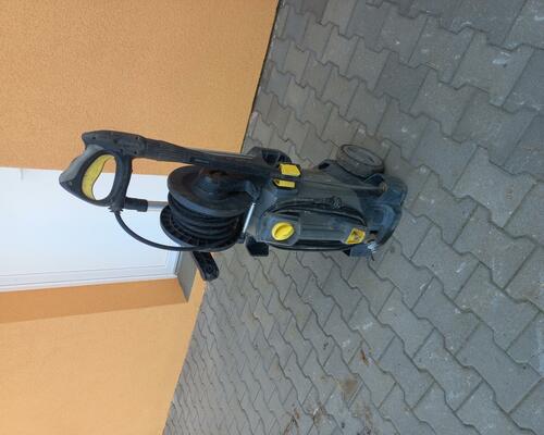 Čistič Karcher Profesionál HD 5/15C