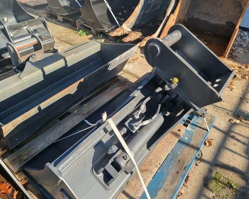 Hydr. svahovka 1400mm typ Lehnhoff MS03 pro stroje 4,5-6t (Radlinger)