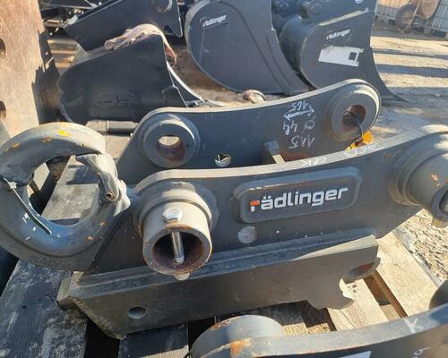 Hydraulické rychloupínače na 1,9 - 10t JCB stroje