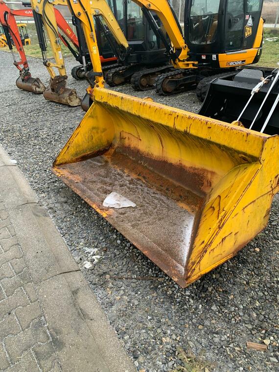JCB