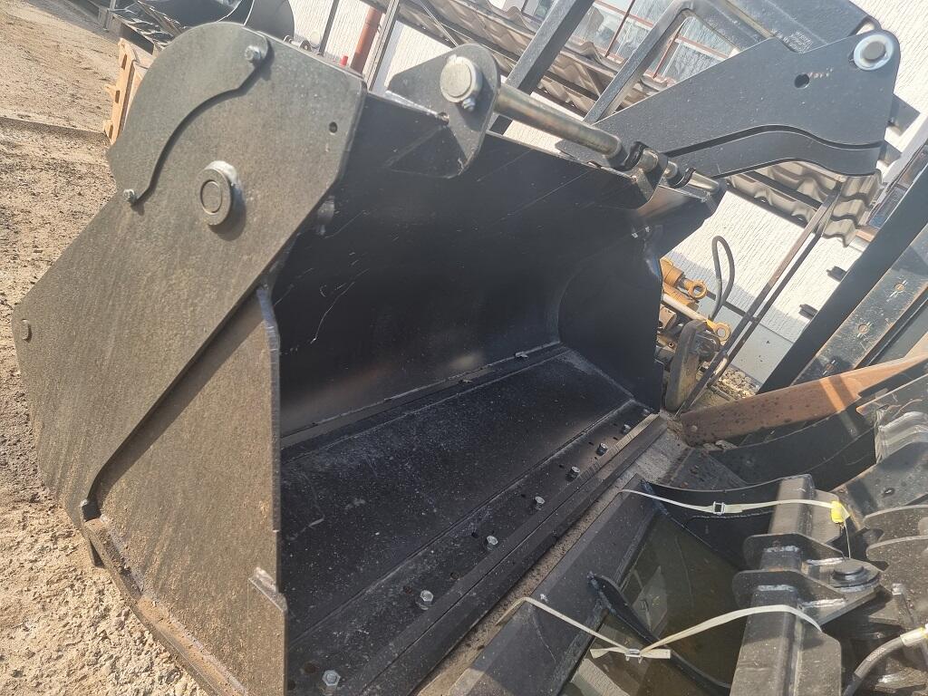 JCB přední rozevírací lopata - klapačka