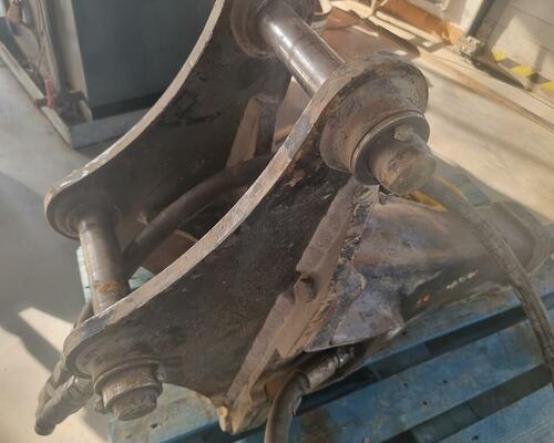 Kladivo JCB HM386 nejvyšší třídy