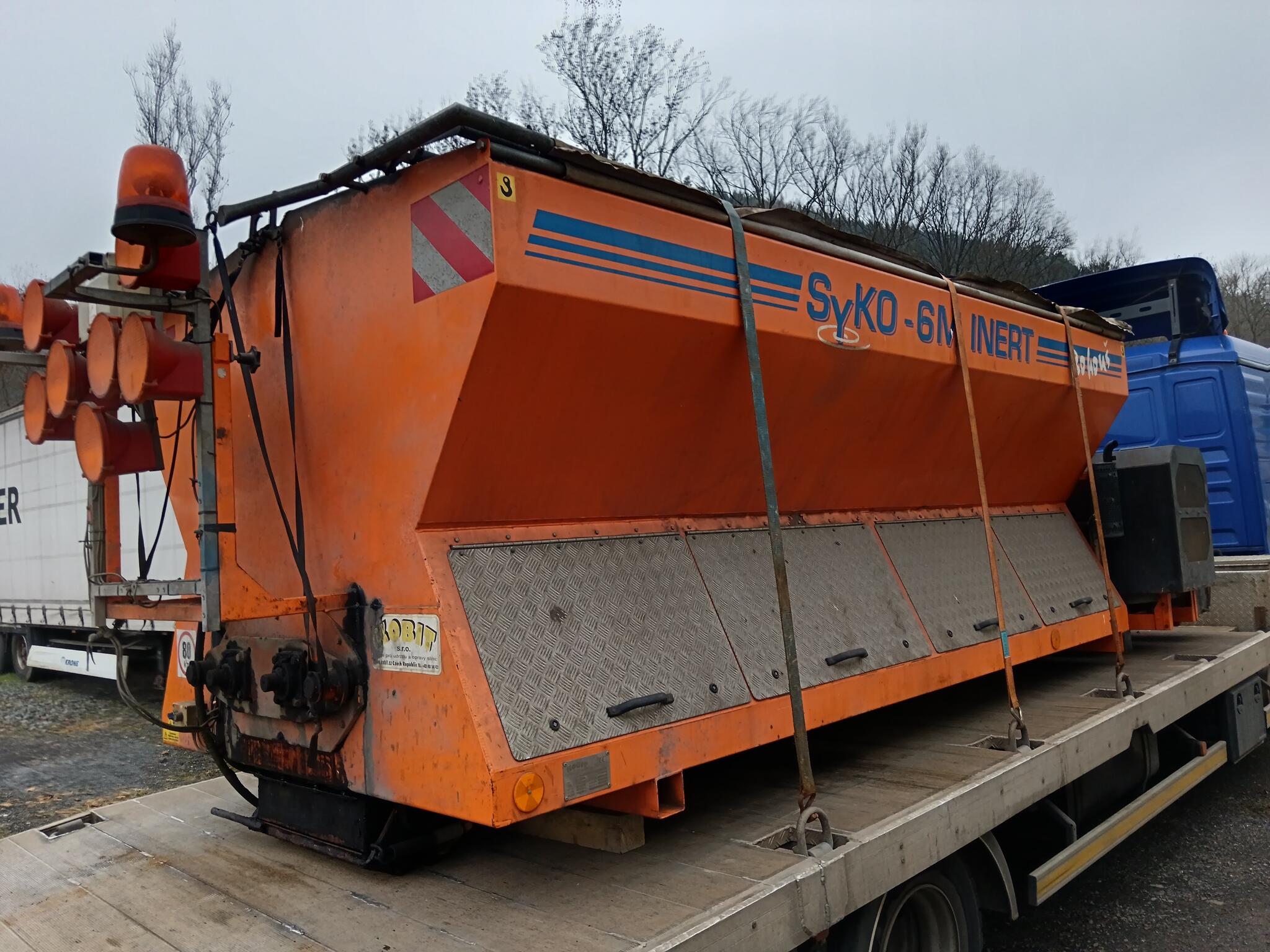 Kobit sypač inertních materiálůSyko 6M Inert termo