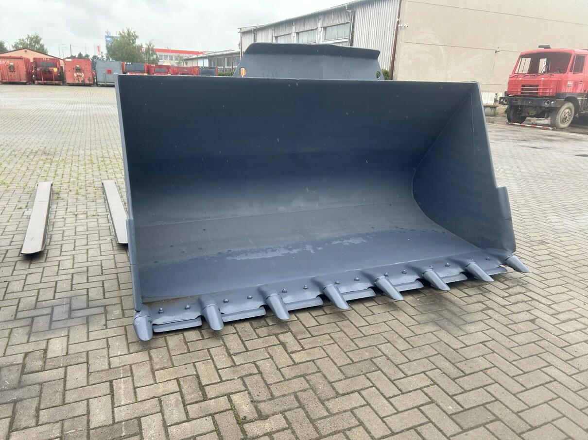 Lopata na Volvo L120G použitá
