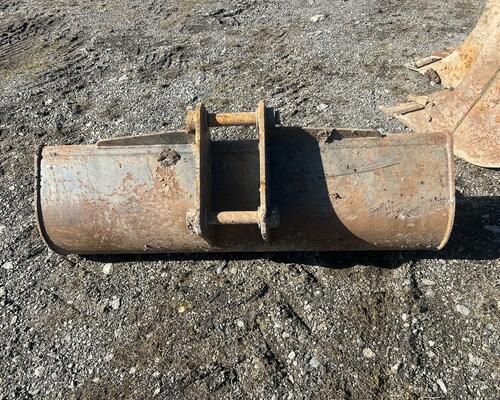 Lžíce na JCB 3CX na rychloupínač