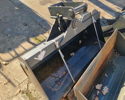 Lžíce Radlinger MS03 (2,5 - 6t) - JCB atd.