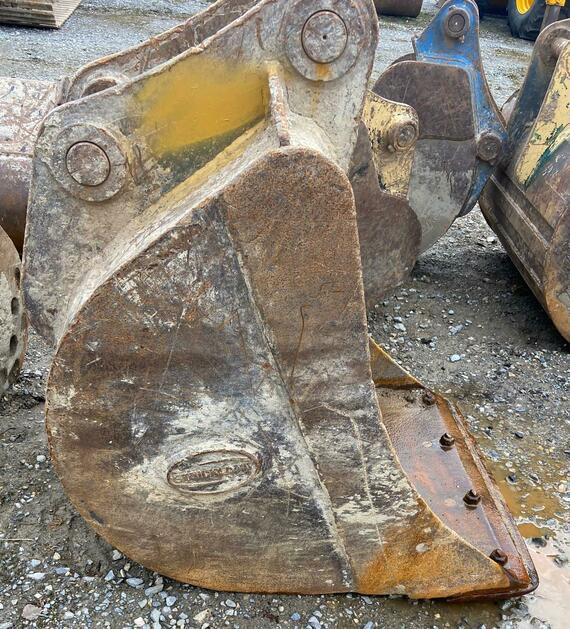 Lžíce široká 60 cm s radlicí, Strickland Cat 308, Yanmar VIO 80, Hitachi EX 60-3, Komatsu PC88