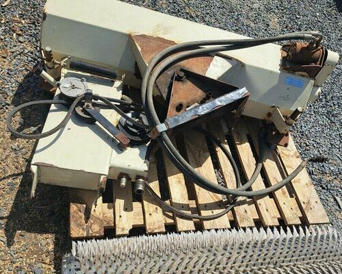 Malotraktor Zametaci kartáč koště