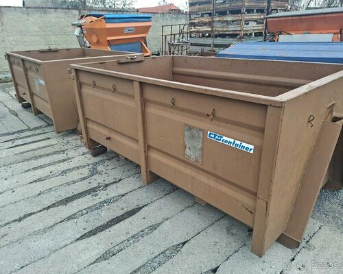 Multicar hákový kontajner