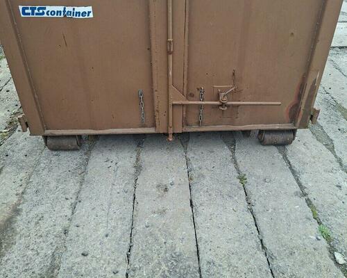 Multicar hákový kontajner