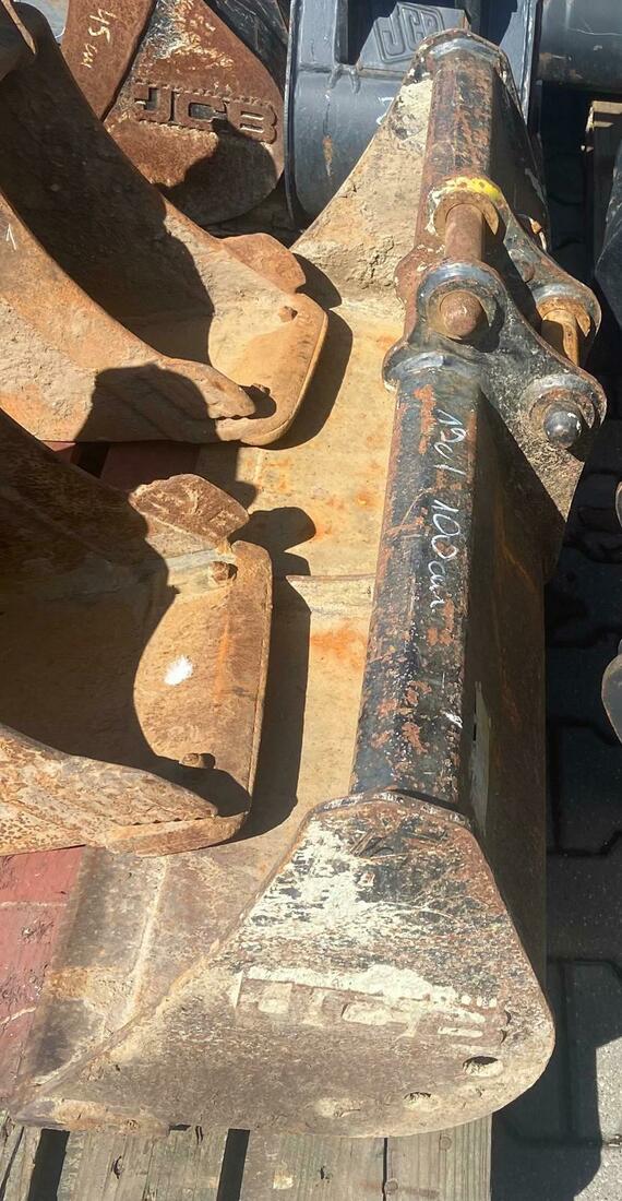 Použitá příkopová lžíce JCB široká 100 cm