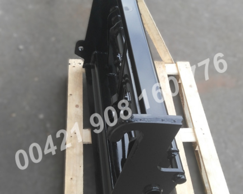 Redukce JCB qfit teleskop / euro, čelní nakladač, traktor, sonarol, loadall, tracklift