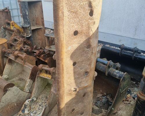 Svahovky 1200,1500,1800mm - různé upínání JCB 3CX, 48Z, 8045