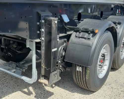 MEILLER 26 m3 / NOVÝ - IHNED K ODBĚRU / 2x ZVEDACÍ NÁPRAVA /plachta / brzda finišeru / WABCO SmartBoard
