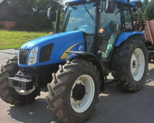 New Holland T5040