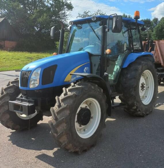 New Holland T5040