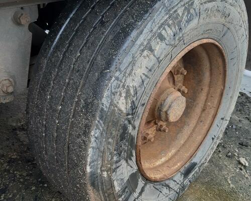 PANAV TS 3 18 tandemový sklápěcí přívěs / nosnost 13.550 kg