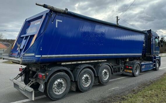 Schmitz Cargobull SKI 24 SGF