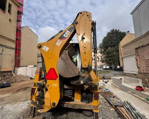 CAT 432F