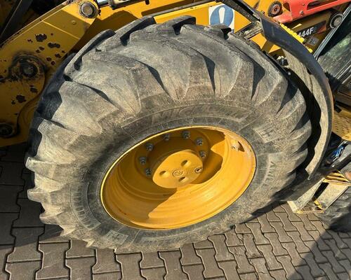 Caterpillar 444F2