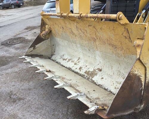 Caterpillar 444F2